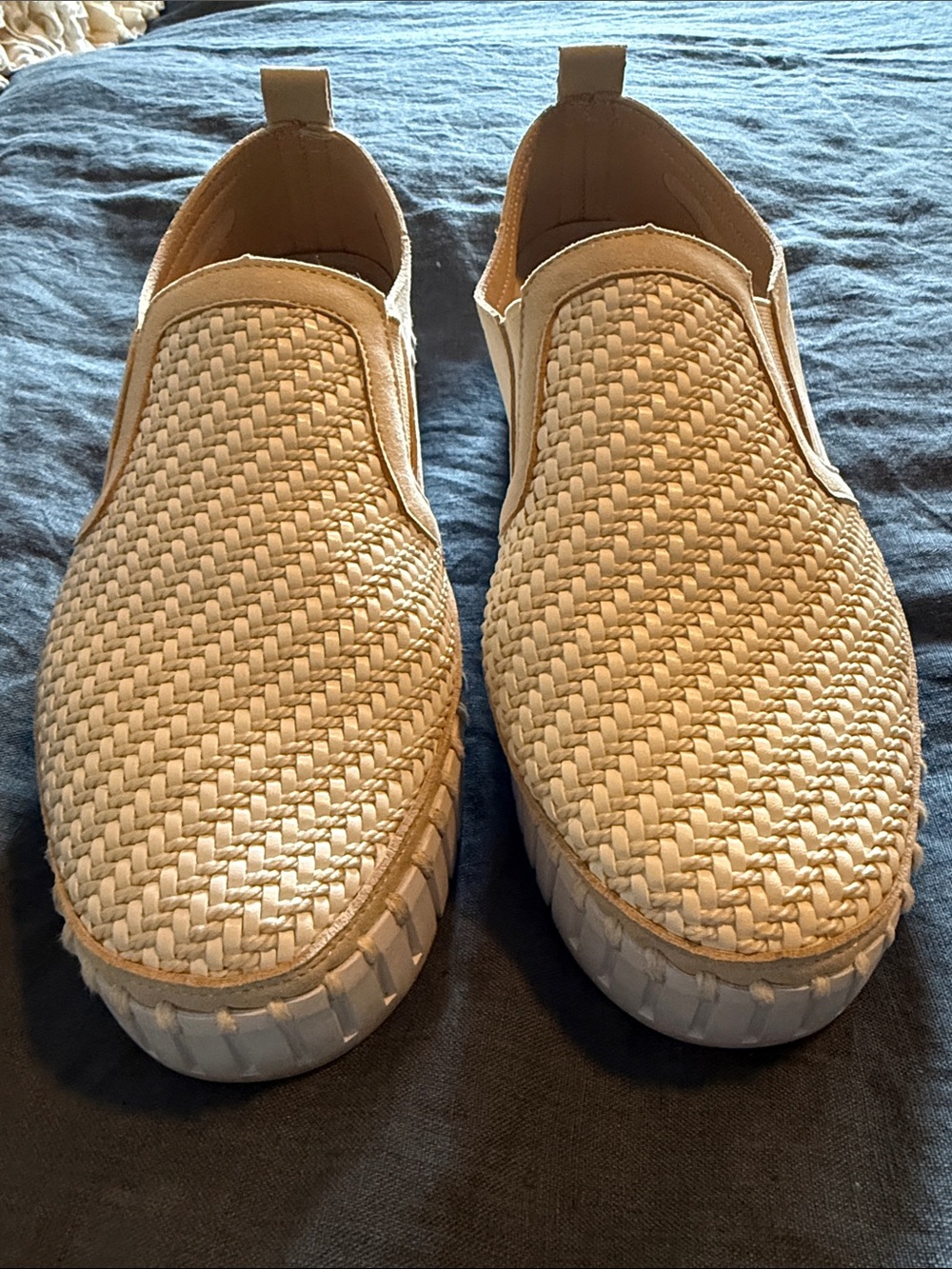 Ilse Jacobsen Woven Slip-On Sneakers in Cream EU 41 US 10-10.5 EUC